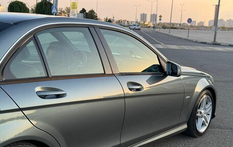 Mercedes-Benz C-Класс, 2011 год, 1 750 000 рублей, 10 фотография