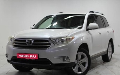 Toyota Highlander III, 2011 год, 2 090 000 рублей, 1 фотография