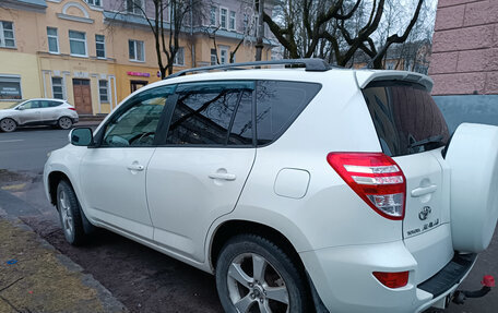 Toyota RAV4, 2011 год, 1 400 000 рублей, 5 фотография