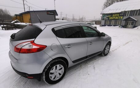 Renault Megane III, 2014 год, 899 000 рублей, 4 фотография