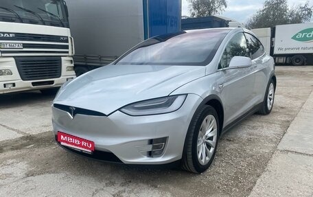 Tesla Model X I, 2018 год, 4 700 000 рублей, 2 фотография