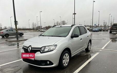 Renault Logan II, 2015 год, 810 000 рублей, 3 фотография