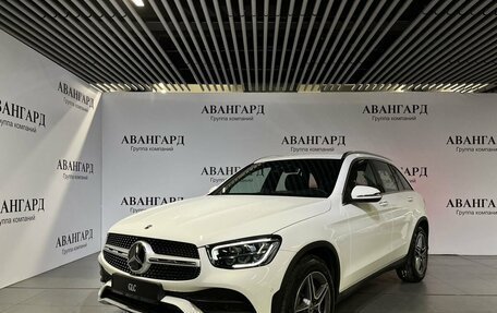 Mercedes-Benz GLC, 2024 год, 9 600 000 рублей, 2 фотография