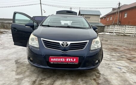 Toyota Avensis III рестайлинг, 2011 год, 1 500 000 рублей, 1 фотография