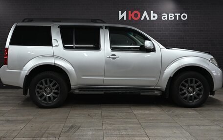 Nissan Pathfinder, 2010 год, 1 615 000 рублей, 9 фотография