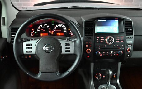 Nissan Pathfinder, 2010 год, 1 615 000 рублей, 12 фотография