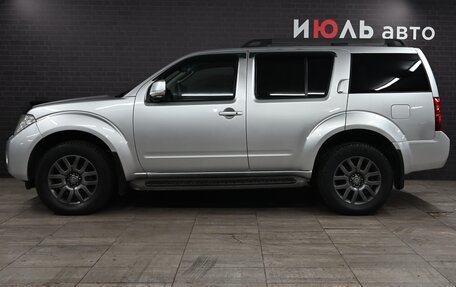 Nissan Pathfinder, 2010 год, 1 615 000 рублей, 8 фотография