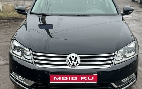 Volkswagen Passat B7, 2011 год, 900 000 рублей, 2 фотография