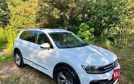 Volkswagen Tiguan II, 2020 год, 3 399 000 рублей, 10 фотография