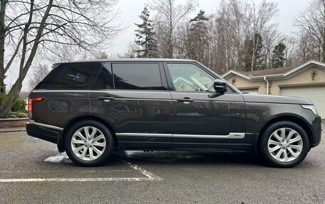 Land Rover Range Rover IV рестайлинг, 2015 год, 4 800 000 рублей, 5 фотография