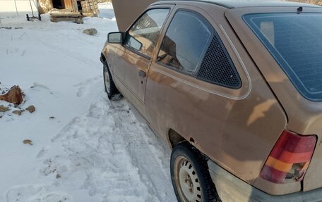 Opel Kadett E рестайлинг, 1986 год, 4 фотография