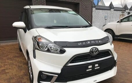 Toyota Sienta II, 2017 год, 1 750 000 рублей, 7 фотография