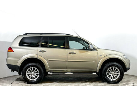 Mitsubishi Pajero Sport II рестайлинг, 2011 год, 2 225 000 рублей, 4 фотография