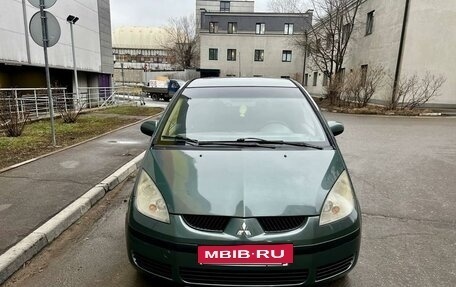 Mitsubishi Colt VI рестайлинг, 2005 год, 450 000 рублей, 2 фотография