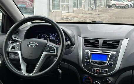 Hyundai Solaris II рестайлинг, 2013 год, 1 149 990 рублей, 15 фотография