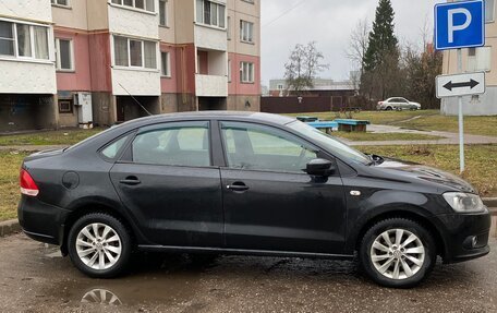 Volkswagen Polo VI (EU Market), 2012 год, 570 000 рублей, 3 фотография