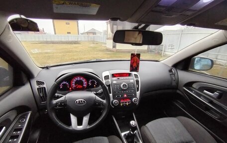 KIA cee'd I рестайлинг, 2010 год, 690 000 рублей, 7 фотография