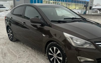 Hyundai Solaris II рестайлинг, 2015 год, 880 000 рублей, 1 фотография