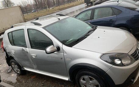 Renault Sandero I, 2013 год, 450 000 рублей, 4 фотография