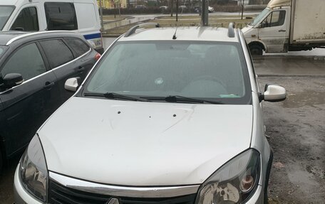 Renault Sandero I, 2013 год, 450 000 рублей, 13 фотография