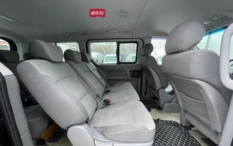 Hyundai H-1 II рестайлинг, 2008 год, 1 290 000 рублей, 15 фотография