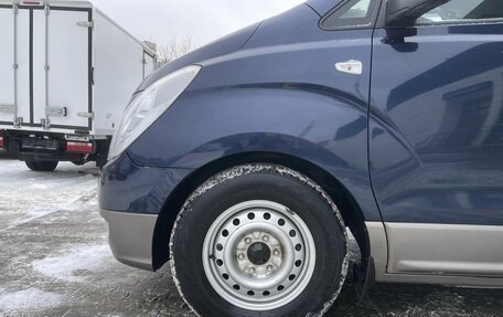 Hyundai H-1 II рестайлинг, 2008 год, 1 290 000 рублей, 19 фотография