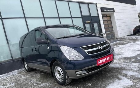 Hyundai H-1 II рестайлинг, 2008 год, 1 290 000 рублей, 9 фотография