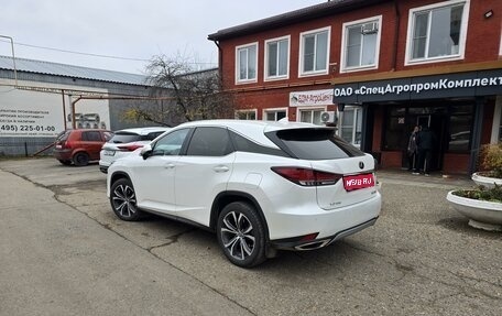 Lexus RX IV рестайлинг, 2021 год, 6 980 000 рублей, 1 фотография