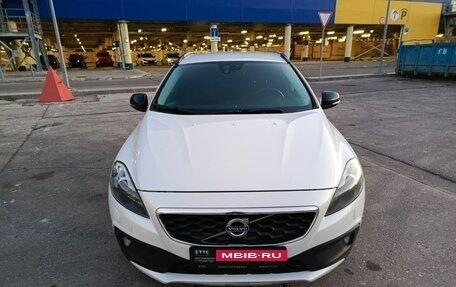 Volvo V40 II рестайлинг, 2014 год, 1 110 000 рублей, 6 фотография