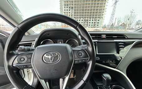 Toyota Camry, 2019 год, 3 150 000 рублей, 6 фотография