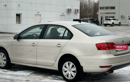 Volkswagen Jetta VI, 2013 год, 980 000 рублей, 5 фотография