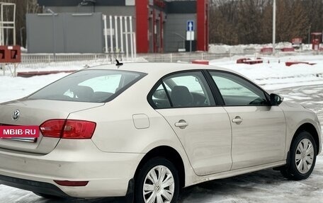 Volkswagen Jetta VI, 2013 год, 980 000 рублей, 7 фотография