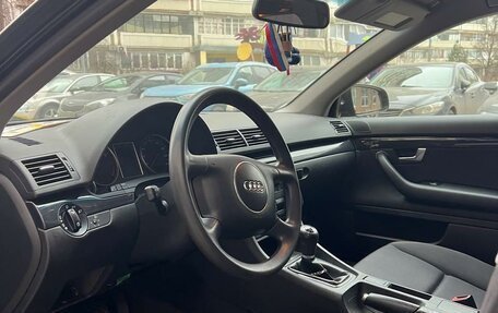 Audi A4, 2003 год, 670 000 рублей, 2 фотография