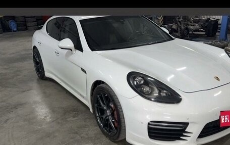 Porsche Panamera II рестайлинг, 2014 год, 2 500 000 рублей, 1 фотография