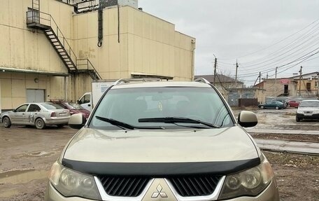 Mitsubishi Outlander III рестайлинг 3, 2007 год, 750 000 рублей, 1 фотография