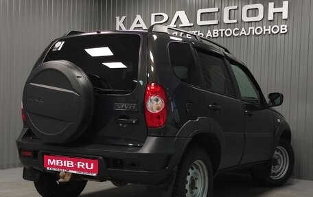 Chevrolet Niva I рестайлинг, 2018 год, 840 000 рублей, 2 фотография