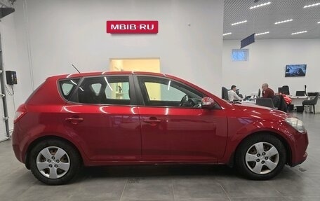 KIA cee'd I рестайлинг, 2010 год, 810 000 рублей, 4 фотография