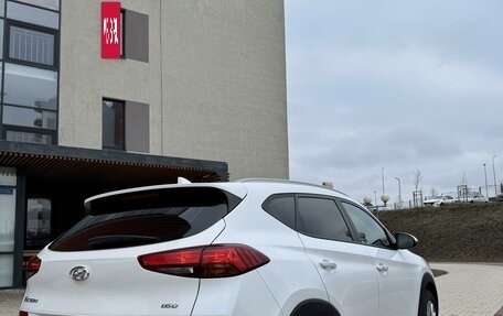 Hyundai Tucson III, 2019 год, 2 710 000 рублей, 6 фотография