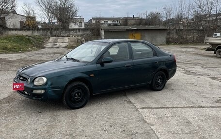 KIA Sephia II, 2000 год, 195 000 рублей, 1 фотография