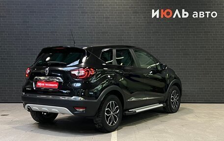 Renault Kaptur I рестайлинг, 2017 год, 1 495 000 рублей, 5 фотография