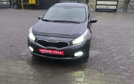 KIA cee'd III, 2012 год, 1 000 000 рублей, 8 фотография