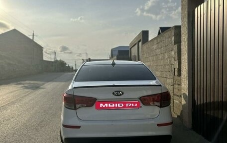 KIA Rio III рестайлинг, 2016 год, 850 000 рублей, 10 фотография