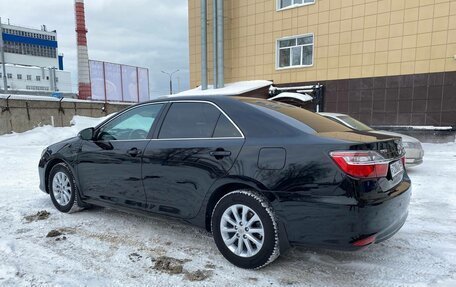 Toyota Camry, 2015 год, 2 050 000 рублей, 10 фотография