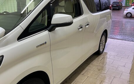 Toyota Alphard III, 2018 год, 3 800 000 рублей, 2 фотография