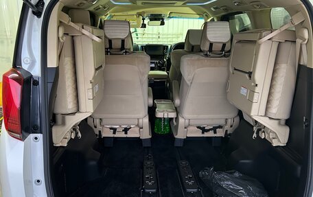 Toyota Alphard III, 2018 год, 3 800 000 рублей, 6 фотография