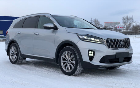 KIA Sorento III Prime рестайлинг, 2018 год, 3 450 000 рублей, 3 фотография