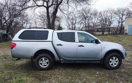 Mitsubishi L200 IV рестайлинг, 2014 год, 1 500 000 рублей, 5 фотография