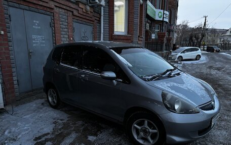 Honda Fit III, 2005 год, 380 000 рублей, 1 фотография