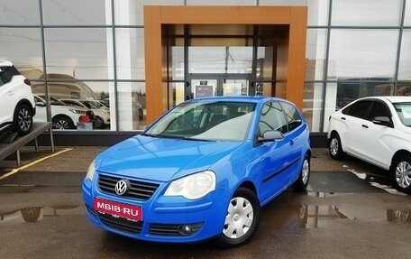 Volkswagen Polo IV рестайлинг, 2008 год, 325 000 рублей, 1 фотография