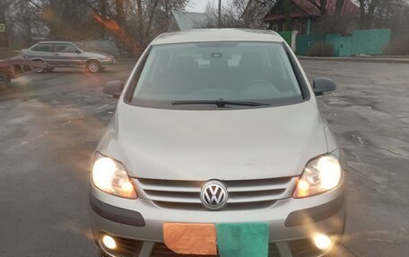 Volkswagen Golf Plus I, 2006 год, 470 000 рублей, 2 фотография